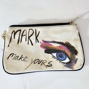 mark. Eye Design Cosmetic Bag - Cream and Multicolor